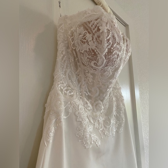 Maggie Sotterro 20rk 714✨New sz4- Brand New!🤍Fitted w/Bustle Underneath-nostrap - Picture 6 of 17